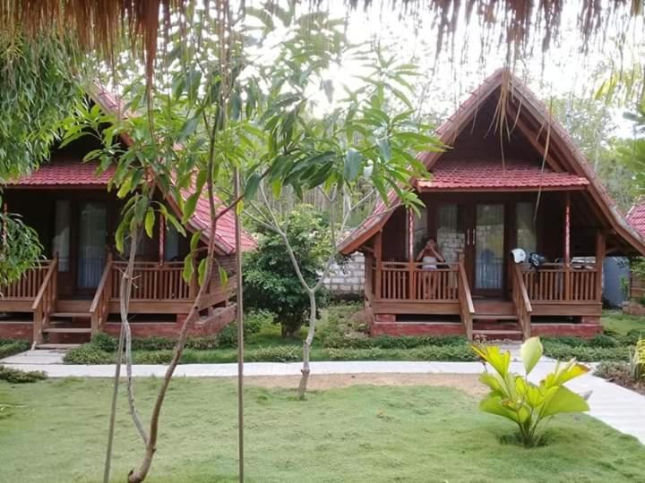 Beautiful House Hotel Batununggul Exterior photo