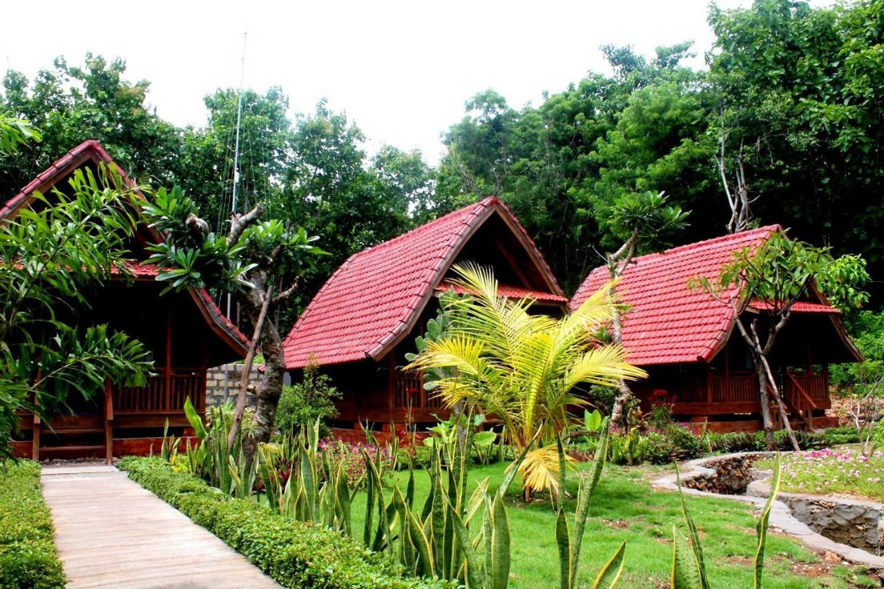 Beautiful House Hotel Batununggul Exterior photo